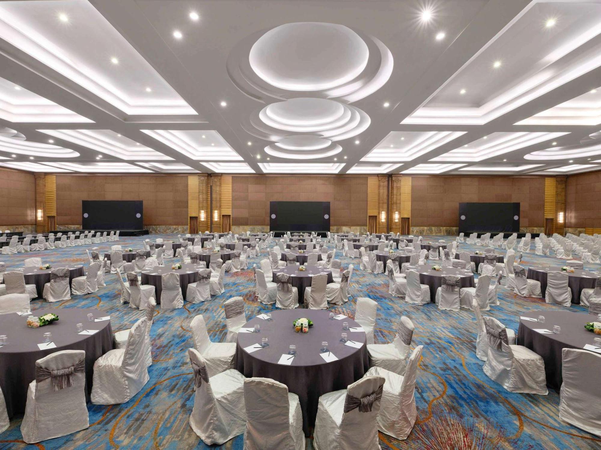 Pullman Jakarta Central Park Zewnętrze zdjęcie The Grand Ballroom